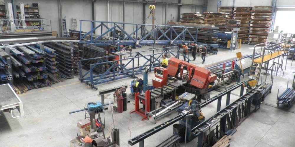 Why hire a metal fabricator - Metfab